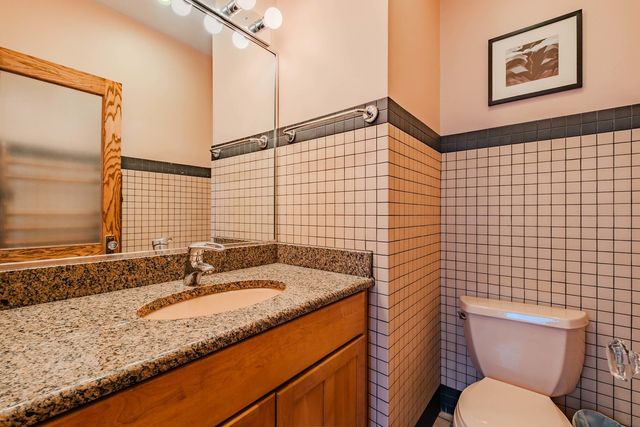 2426 Oak Park Avenue, Berwyn, IL 60402