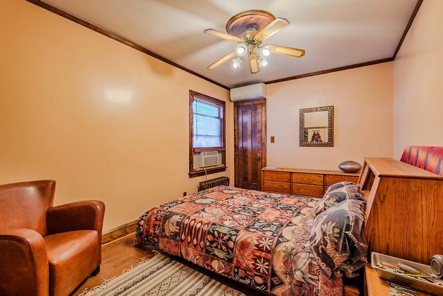 2426 Oak Park Avenue, Berwyn, IL 60402