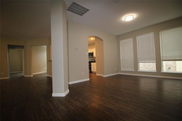 16730 Town Glade Drive, Cypress, TX 77429