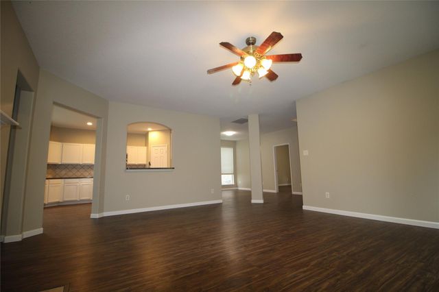 16730 Town Glade Drive, Cypress, TX 77429