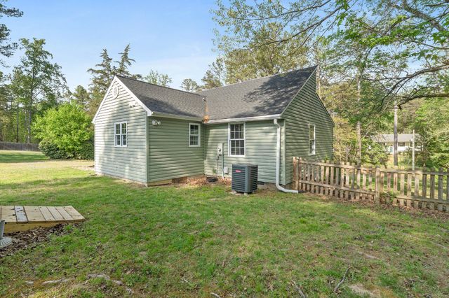 327 UNION DR, Ruther Glen, VA 22546