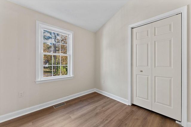 327 UNION DR, Ruther Glen, VA 22546