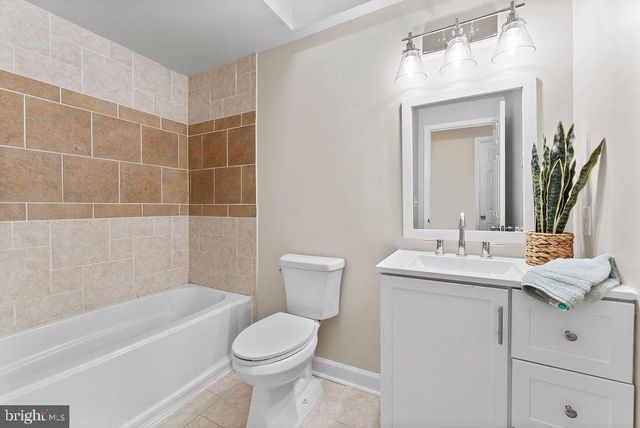 327 UNION DR, Ruther Glen, VA 22546
