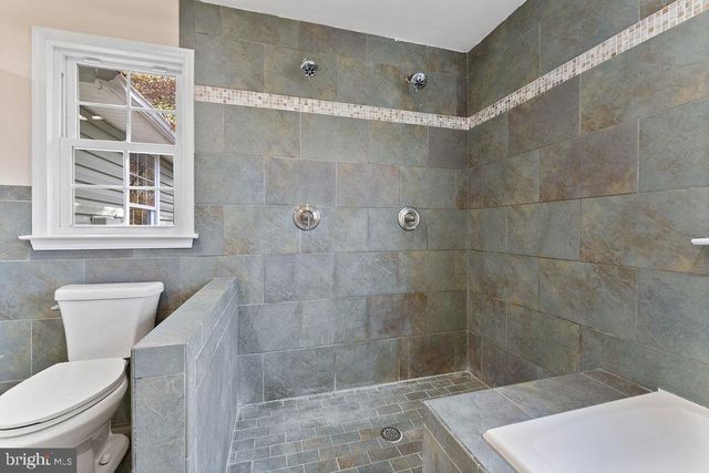 327 UNION DR, Ruther Glen, VA 22546