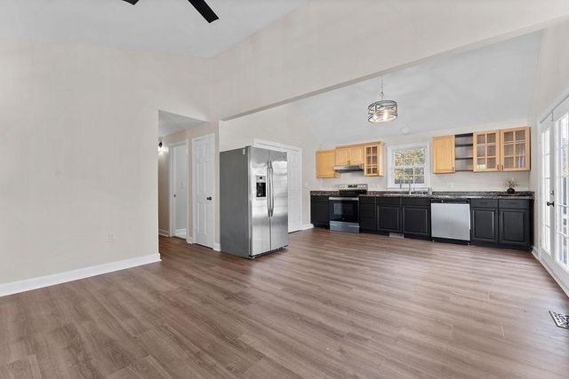 327 UNION DR, Ruther Glen, VA 22546
