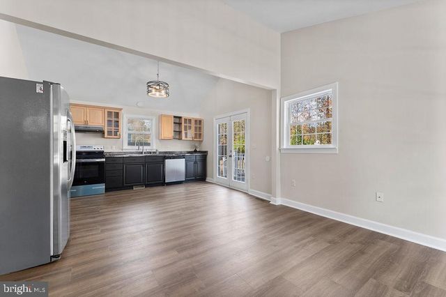 327 UNION DR, Ruther Glen, VA 22546