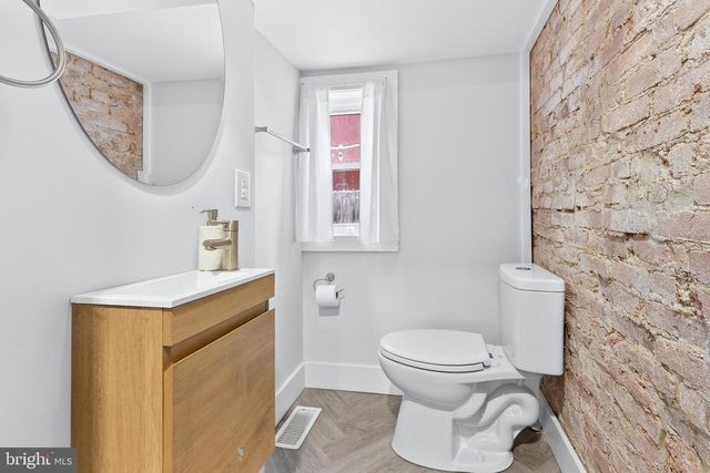 565 S CHRISTIAN ST, Lancaster, PA 17602