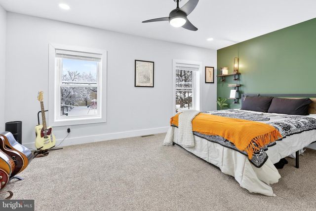 565 S CHRISTIAN ST, Lancaster, PA 17602