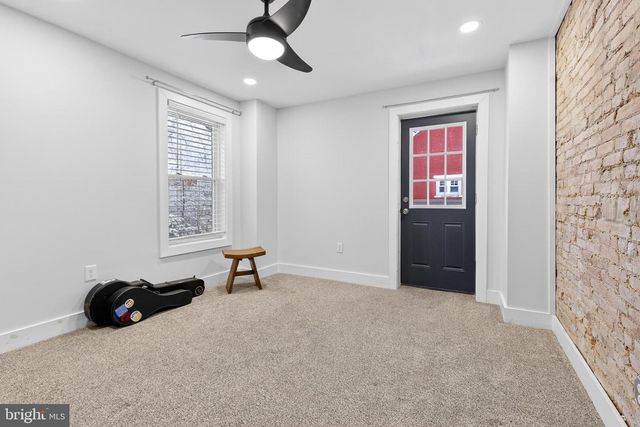 565 S CHRISTIAN ST, Lancaster, PA 17602