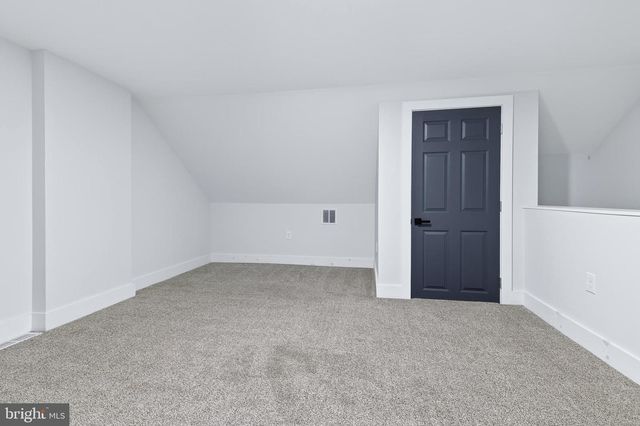 565 S CHRISTIAN ST, Lancaster, PA 17602