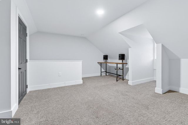 565 S CHRISTIAN ST, Lancaster, PA 17602