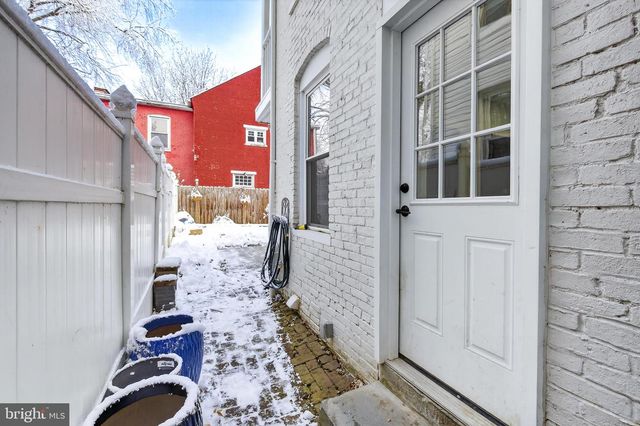 565 S CHRISTIAN ST, Lancaster, PA 17602