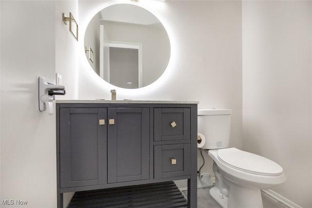 5228 Hickory Drive, Lyndhurst, OH 44124