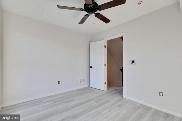 614 HOFFMAN ST, Philadelphia, PA 19148