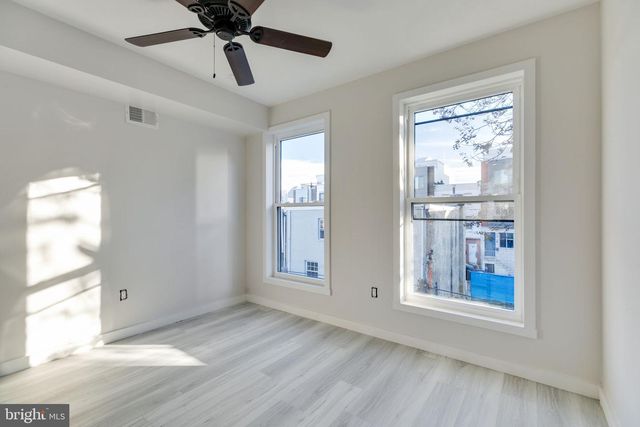 614 HOFFMAN ST, Philadelphia, PA 19148