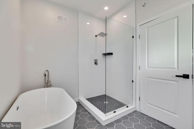 614 HOFFMAN ST, Philadelphia, PA 19148