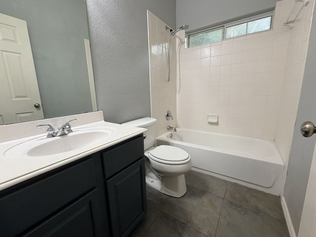 216 Flagstone Drive, Burleson, TX 76028