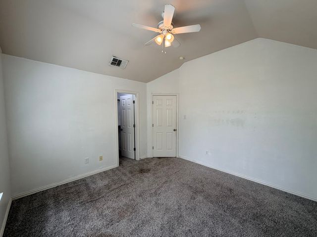 216 Flagstone Drive, Burleson, TX 76028