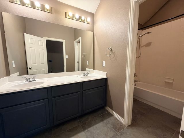 216 Flagstone Drive, Burleson, TX 76028