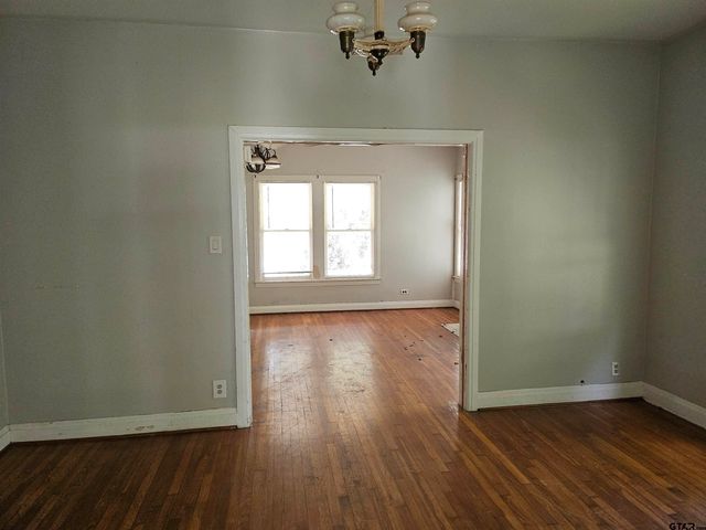 322 S Clayton, Tyler, TX 75702