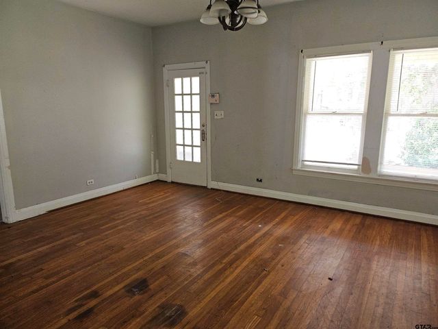322 S Clayton, Tyler, TX 75702