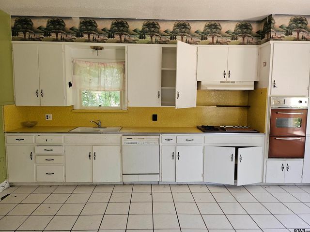 322 S Clayton, Tyler, TX 75702
