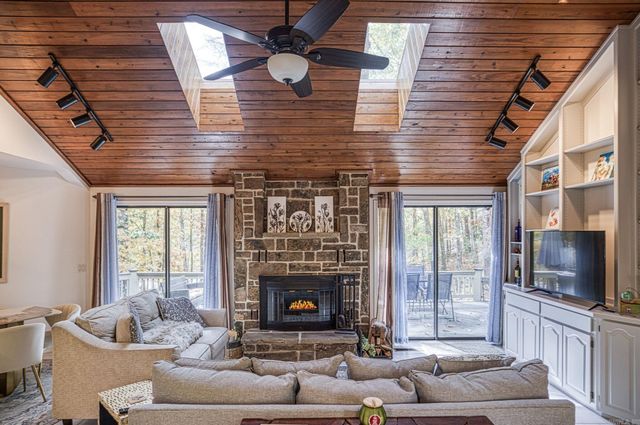 6 Hermosa Circle, Hot Springs Village, AR 71909