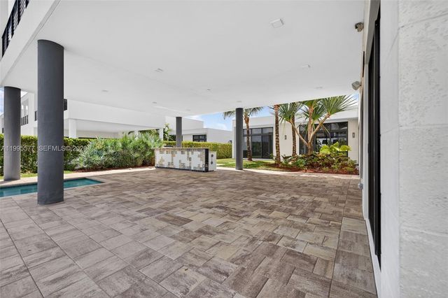 16709 Botaniko Drive North, Weston, FL 33326