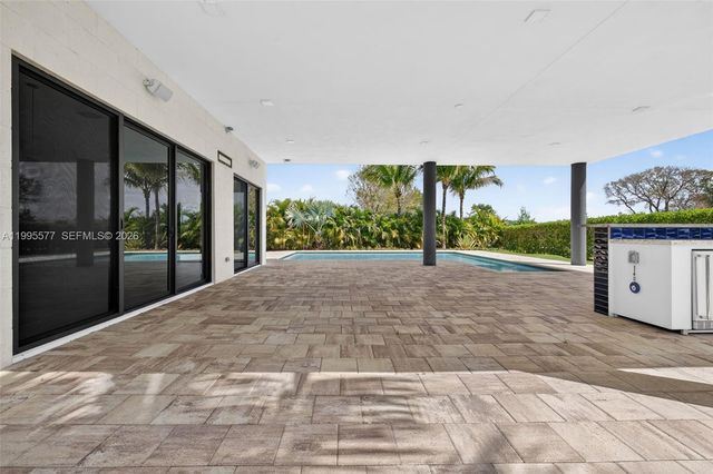 16709 Botaniko Drive North, Weston, FL 33326