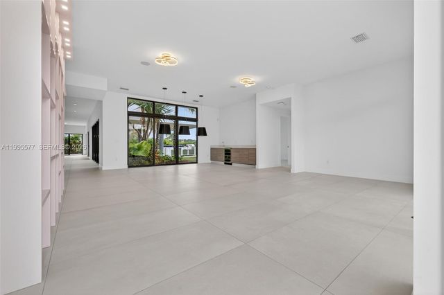 16709 Botaniko Drive North, Weston, FL 33326
