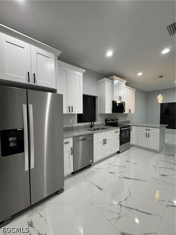 1178 Ebers ST E, Lehigh Acres, FL 33974