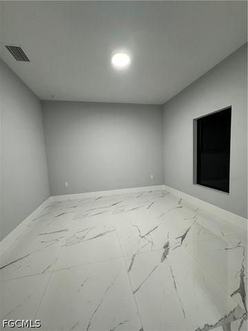 1178 Ebers ST E, Lehigh Acres, FL 33974