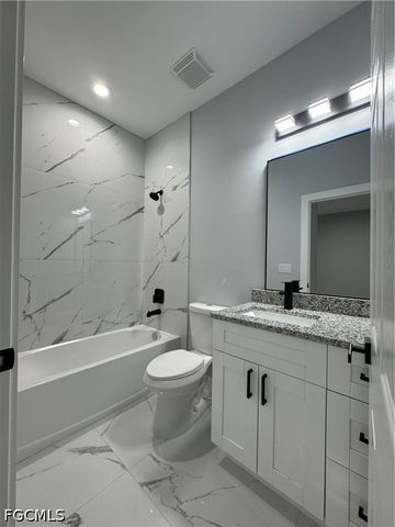 1178 Ebers ST E, Lehigh Acres, FL 33974