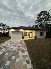 1178 Ebers ST E, Lehigh Acres, FL 33974