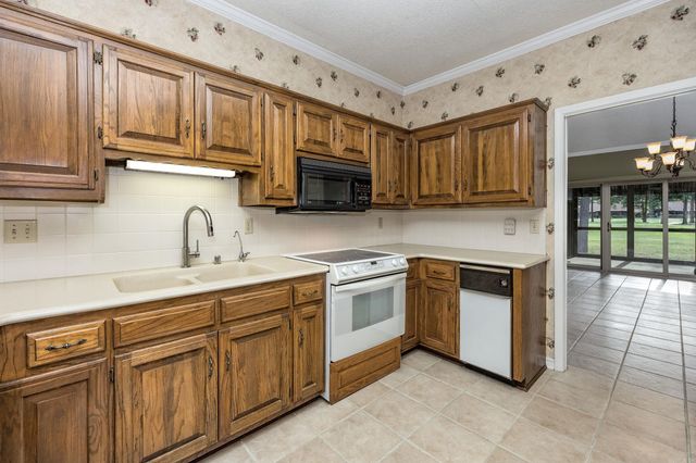 5 Caddy Cove, Maumelle, AR 72113