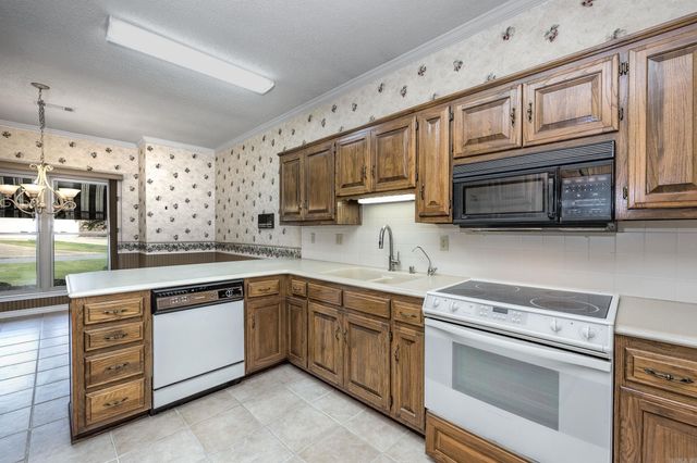5 Caddy Cove, Maumelle, AR 72113