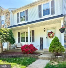 11 STAFFORD CT, Hamilton, NJ 08690