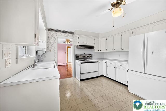 3732 Saucon Avenue, Upper Saucon Twp, PA 18034