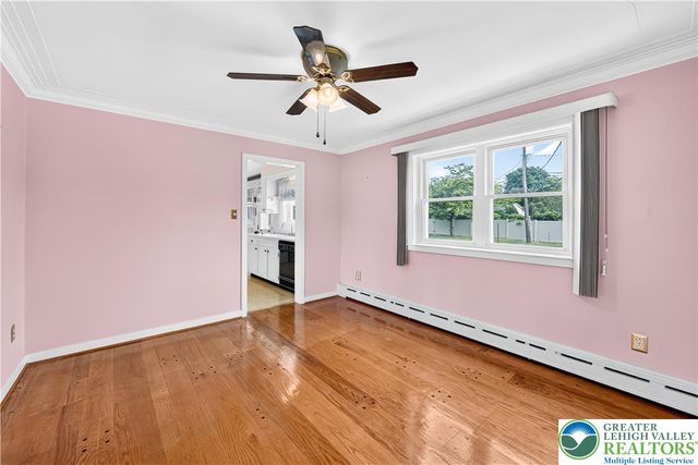 3732 Saucon Avenue, Upper Saucon Twp, PA 18034