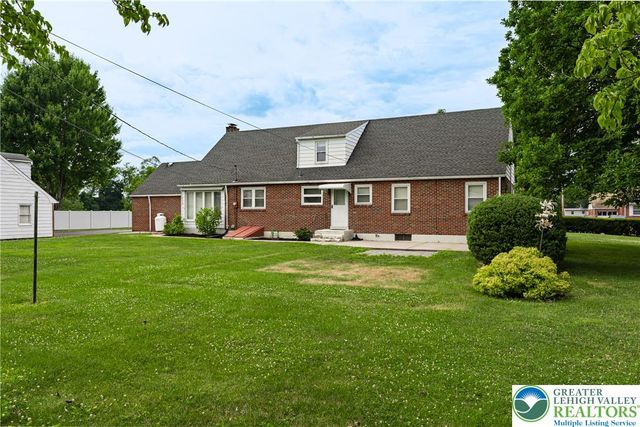 3732 Saucon Avenue, Upper Saucon Twp, PA 18034
