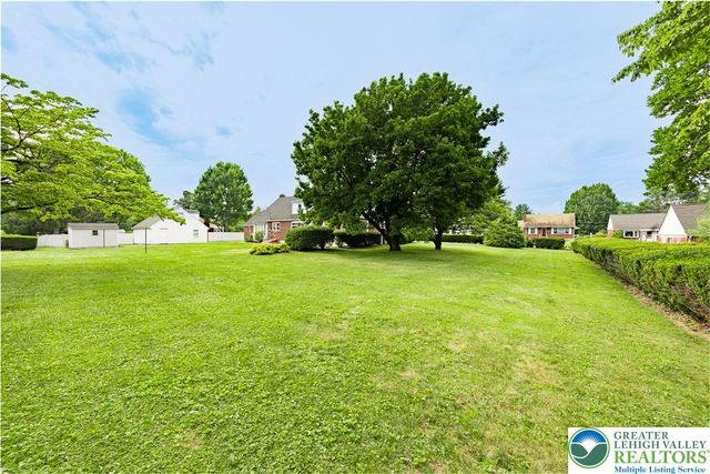 3732 Saucon Avenue, Upper Saucon Twp, PA 18034