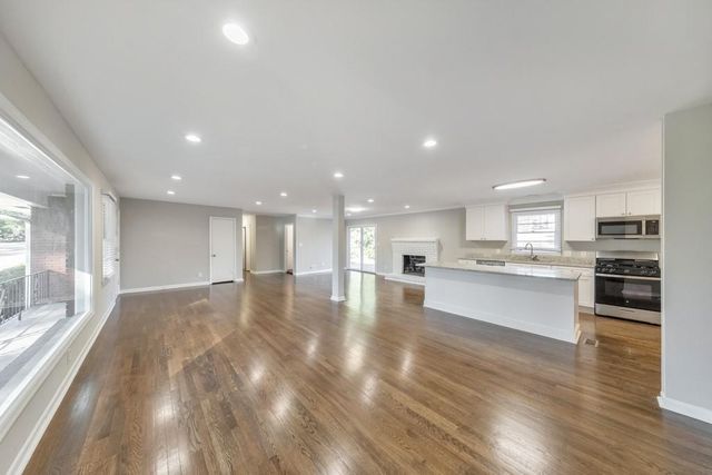 909 Rosedale Drive, Marietta, GA 30066