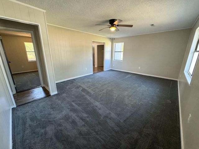 89 Camelia Street, Barnwell, SC 29812