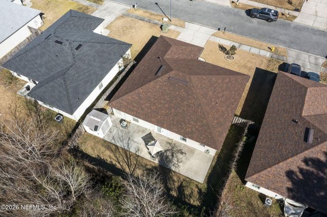 6780 GENTLE OAKS Drive, Jacksonville, FL 32244