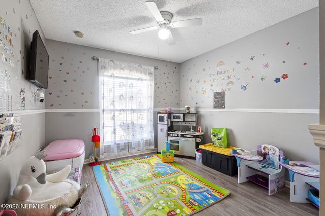 6780 GENTLE OAKS Drive, Jacksonville, FL 32244