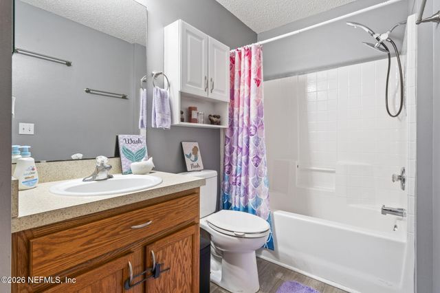 6780 GENTLE OAKS Drive, Jacksonville, FL 32244