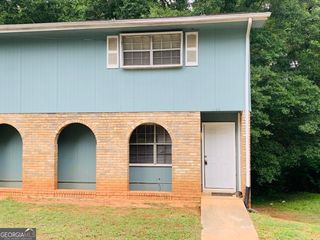 1069 Laurel Lane NW B, Conyers, GA 30012