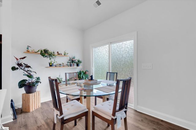 408 Oakton Drive, Greer, SC 29651