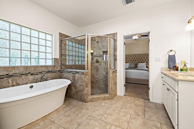 2929 Cedar Crest CIR, Round Rock, TX 78665