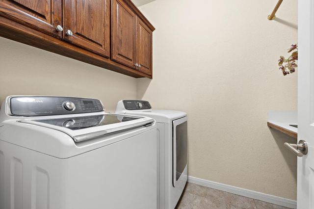 2929 Cedar Crest CIR, Round Rock, TX 78665